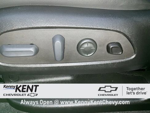 Certified 2023 Buick Enclave Avenir w/ Avenir Technology Package image 28