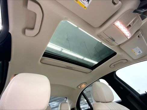 Certified 2021 Mercedes-Benz E 350 Sedan image 23