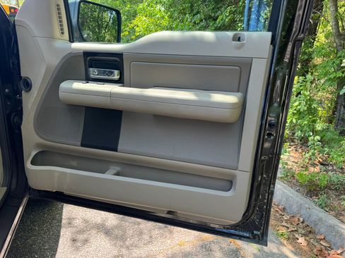 Used 2006 Ford F150 XL RWD image 9