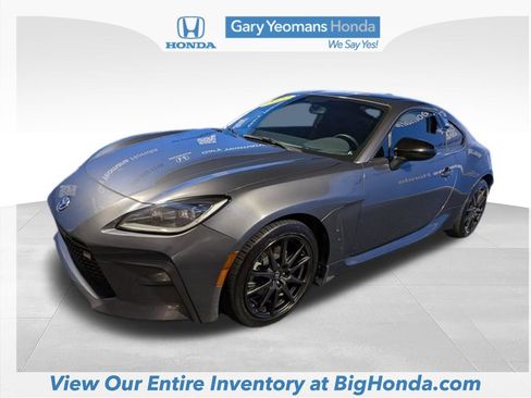 Used 2022 Toyota GR86 RWD image 10