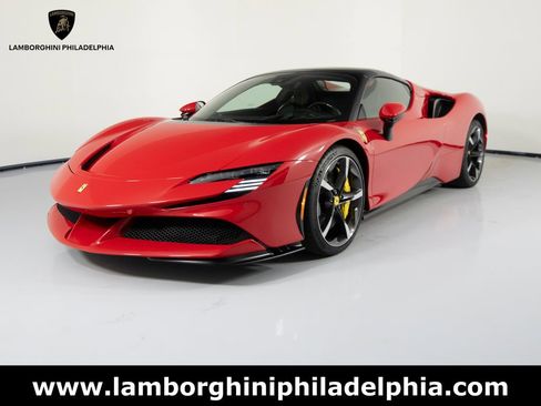 Used 2024 Ferrari SF90 Spider AWD/4WD image 2