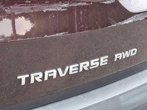 Used 2021 Chevrolet Traverse LT AWD/4WD image 30
