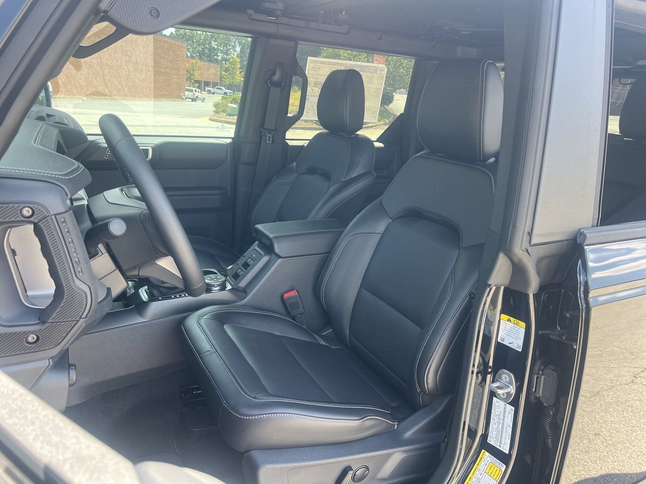 New 2026 Ford Bronco Outer Banks w/ Sasquatch Package AWD/4WD image 14