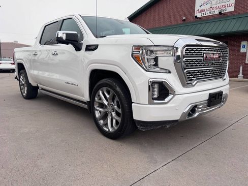 Used 2019 GMC Sierra 1500 Denali w/ Denali Ultimate Package AWD/4WD image 3