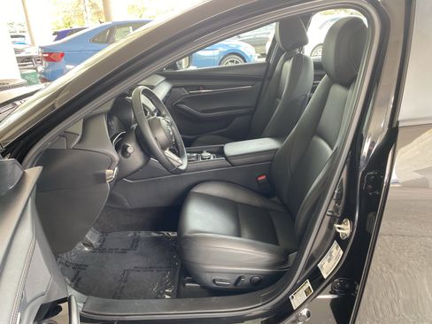 Certified 2025 MAZDA MAZDA3 s FWD image 31