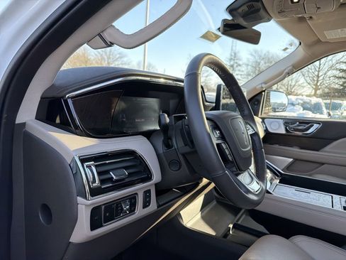 Certified 2024 Lincoln Navigator Reserve image 21