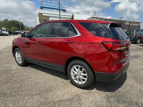 Used 2024 Chevrolet Equinox LT w/ LPO, Floor Liner Package AWD/4WD image 6