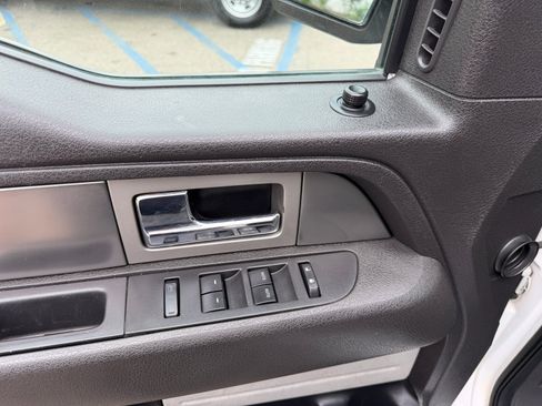Used 2012 Ford F150 Raptor AWD/4WD image 22