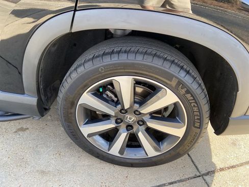 Used 2023 Honda Pilot Touring image 30