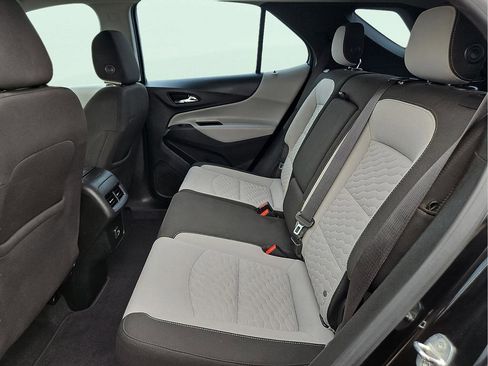 Used 2020 Chevrolet Equinox LS FWD image 8