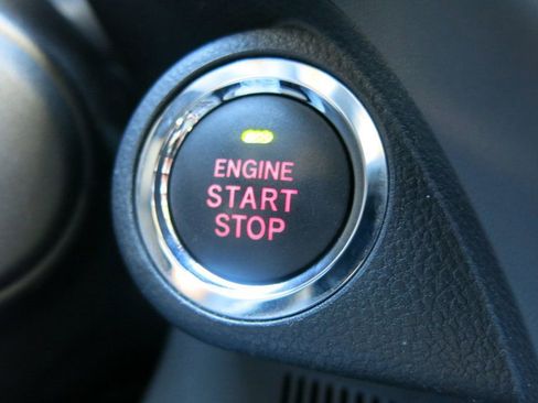 Used 2024 Subaru Crosstrek 2.0i Premium image 25