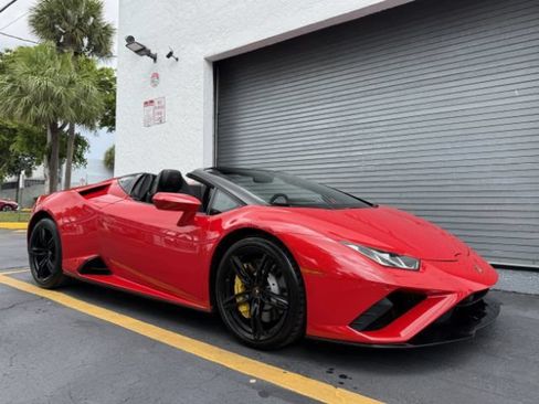 Used 2021 Lamborghini Huracan EVO RWD image 8