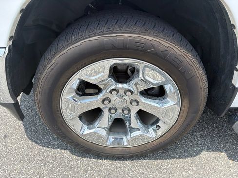 Used 2022 RAM 1500 Big Horn AWD/4WD image 13