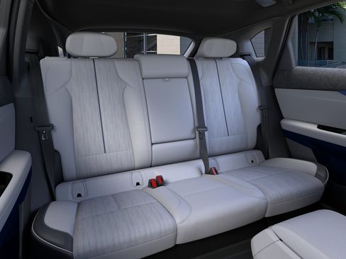 New 2026 Cadillac Optiq Luxury 2 w/ LPO, Floor Liner Package AWD/4WD image 17