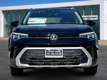 New 2026 Volkswagen Taos SE