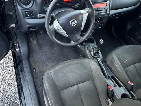 Used 2017 Nissan Versa S image 12
