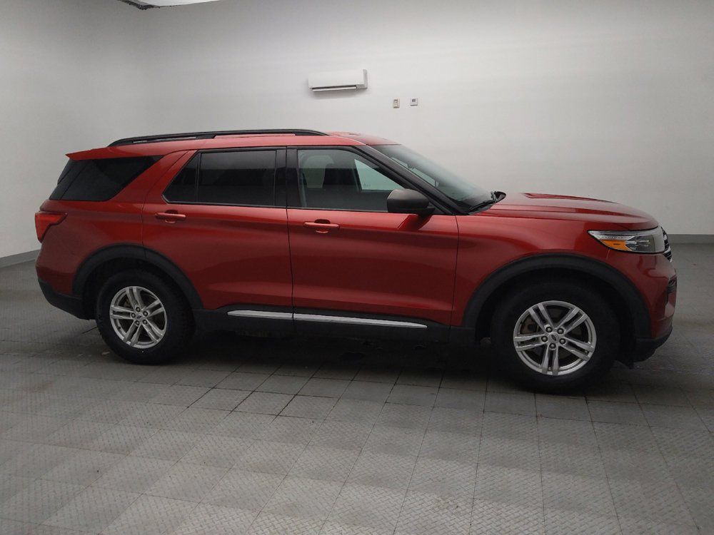 Used 2021 Ford Explorer XLT RWD image 13