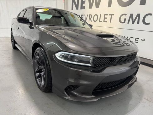 Used 2023 Dodge Charger R/T w/ Daytona Edition Group RWD image 38