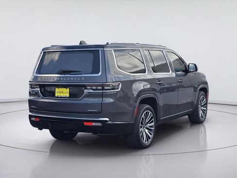 Used 2022 Jeep Grand Wagoneer Series III w/ Flexible Seating Group AWD/4WD image 6