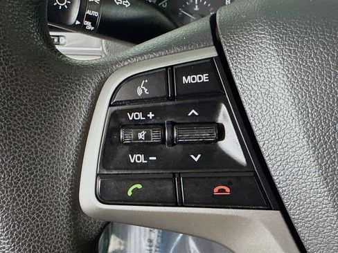 Used 2018 Hyundai Elantra SEL image 14