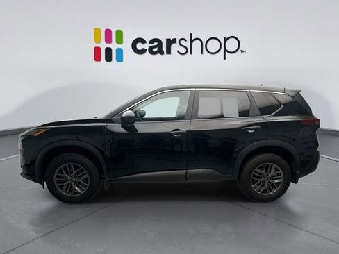 Used 2023 Nissan Rogue S image 2