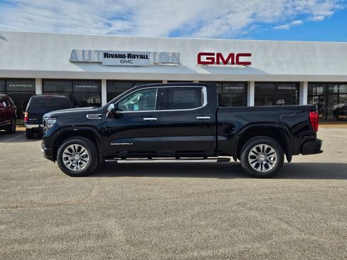 New 2026 GMC Sierra 1500 Denali w/ Technology Package AWD/4WD image 2