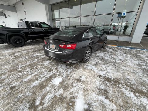 Used 2022 Chevrolet Malibu RS image 4