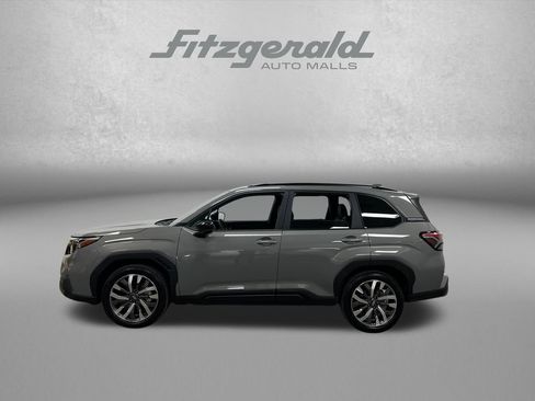 Used 2026 Subaru Forester Touring AWD/4WD image 2