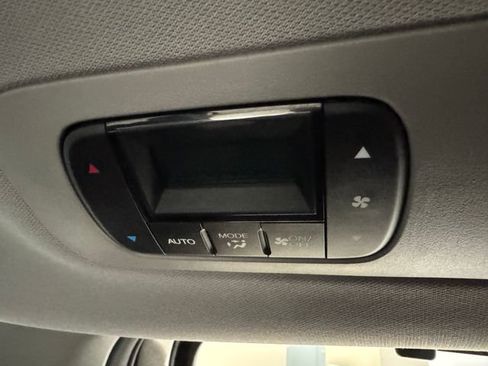 Used 2018 Honda Odyssey Elite image 21
