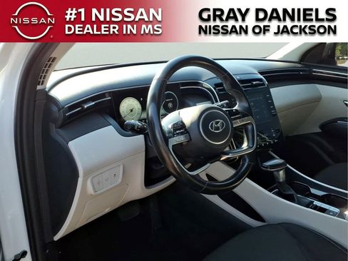 Used 2022 Hyundai Tucson SEL w/ Convenience Package FWD image 11
