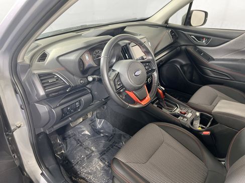 Used 2023 Subaru Forester Sport image 9