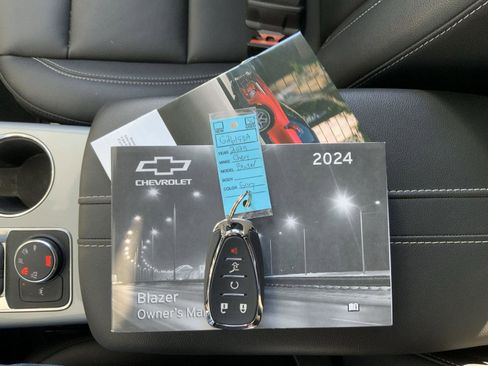 Used 2024 Chevrolet Blazer LT w/ Sound & Technology Package image 67