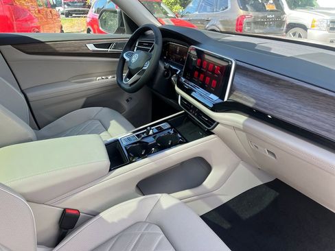 New 2026 Volkswagen Atlas SEL Premium R-Line image 21