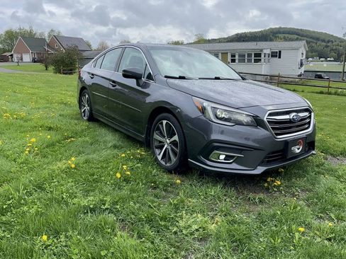 Used 2019 Subaru Legacy 2.5i Limited image 2