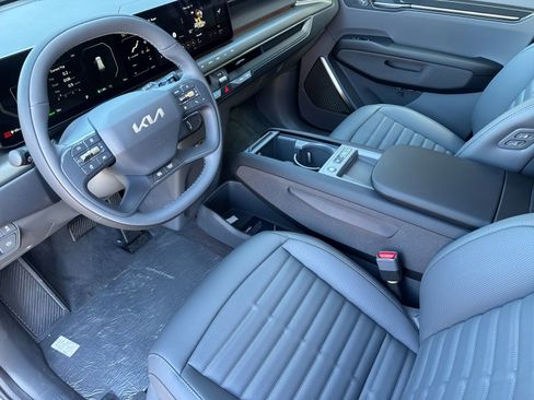 New 2026 Kia EV9 Land AWD/4WD image 10