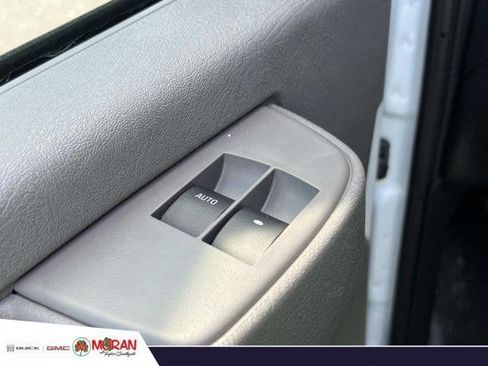 New 2025 GMC Savana 3500 w/ Power Convenience Package image 18