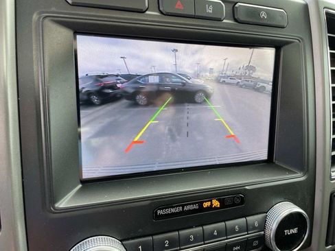 Certified 2020 Ford Expedition XLT w/ Equipment Group 202A image 21