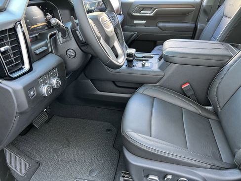 New 2026 GMC Sierra 1500 Denali AWD/4WD image 14