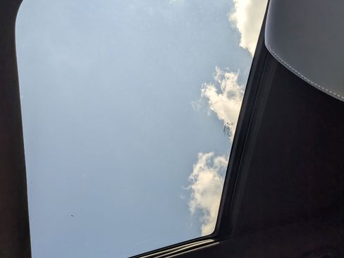 New 2025 Jeep Grand Cherokee L Limited w/ Luxury Tech Group II image 13