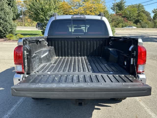 Used 2017 Toyota Tacoma TRD Sport w/ Premium & Technology Package AWD/4WD image 26
