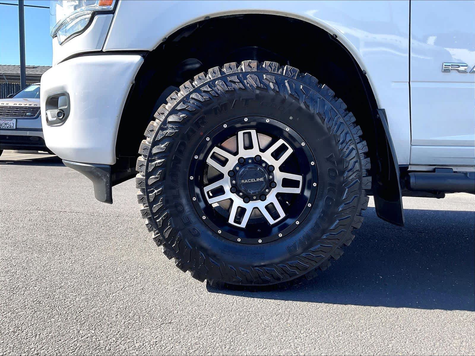 Used 2019 RAM 2500 Big Horn AWD/4WD image 12
