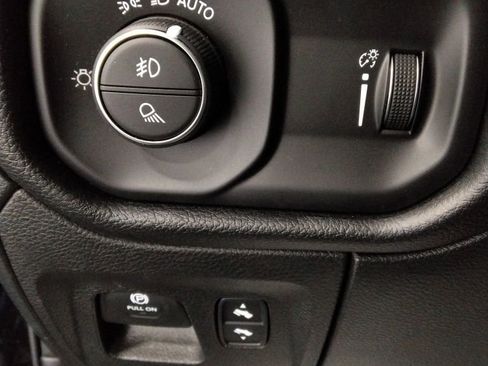 Used 2022 RAM 1500 Big Horn image 21