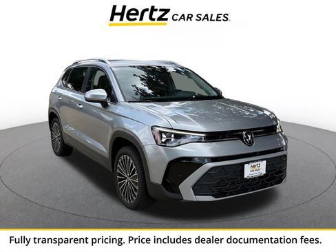 Used 2025 Volkswagen Taos SE FWD image 1