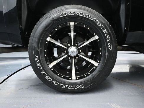 Used 2011 Chevrolet Silverado 1500 LT w/ All-Star Edition image 16