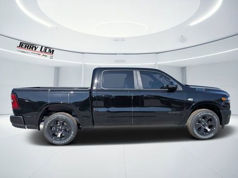 New 2026 RAM 1500 Big Horn AWD/4WD image 2