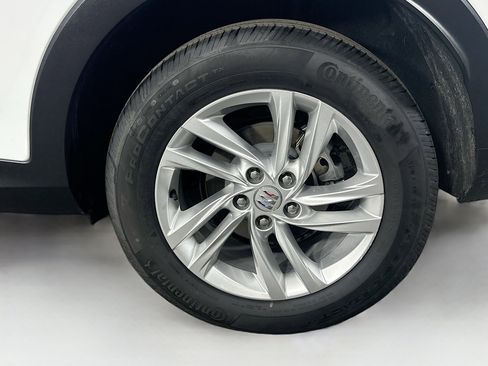Used 2025 Buick Envista Preferred FWD image 11