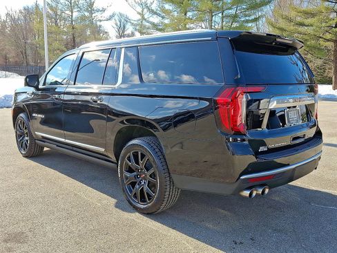 Certified 2023 GMC Yukon XL Denali image 22