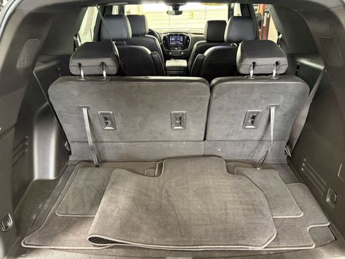 Used 2022 Chevrolet Traverse RS AWD/4WD image 20