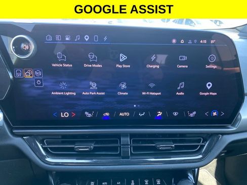 Used 2024 Chevrolet Equinox EV RS FWD image 12