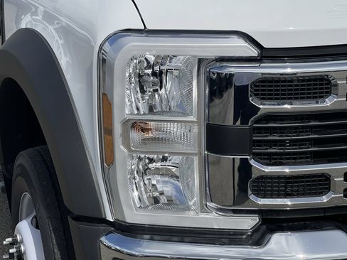 New 2024 Ford F550 2WD SuperCab Super Duty image 7